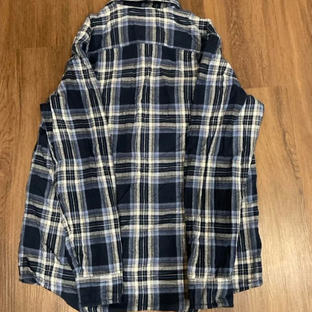 Faded Glory navy, white and black plaid cotton flannel shirt